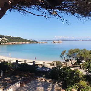 Couette-café Il Melograno, Arzachena